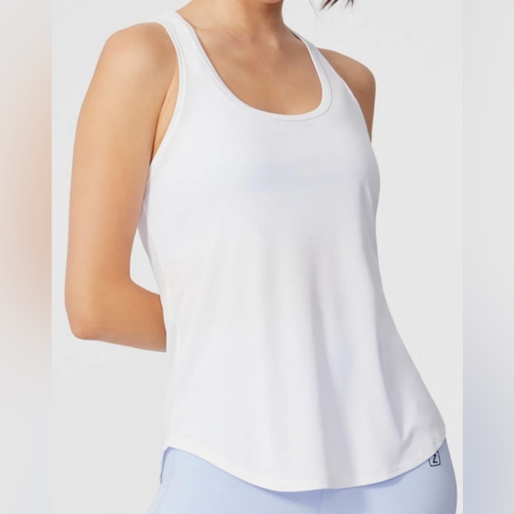 NWT Zobha White Crisscross Back Flowy Tank Top Small Yoga Gym Athleisure